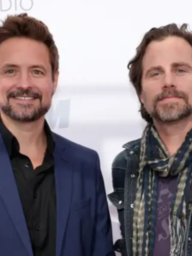 Boy Meets World actors reflect on their past defense of convicted sexual abuser Brian Peck, discussing their friendships with him and the challenges of confronting his behavior.